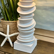 Load image into Gallery viewer, Sculptured Resin Lamp

