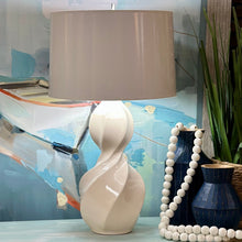 Load image into Gallery viewer, Cream Twist Lamp
