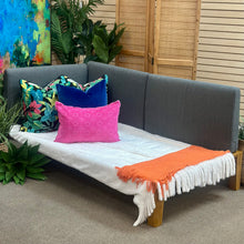 Load image into Gallery viewer, Thuma XL Twin Bed
