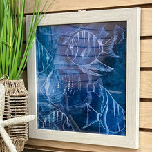 Load image into Gallery viewer, Blue Fish Swimming
