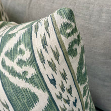 Load image into Gallery viewer, Cowtan Rapallo Designer Pillow
