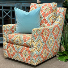 Load image into Gallery viewer, CR Laine &#39;Heath&#39; Swivel Chair

