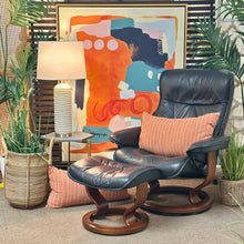 Load image into Gallery viewer, Ekorness Stressless Chair &amp; Ottoman
