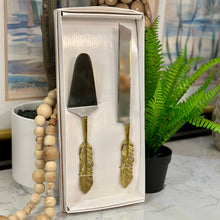 Load image into Gallery viewer, Gold Cake Cutting Utensils
