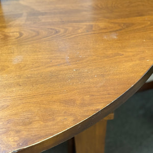 RH Round Dining Table