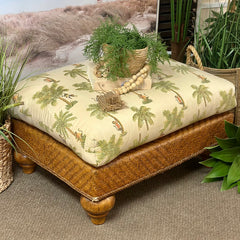 Benches, Ottomans, Poufs