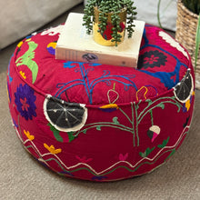 Load image into Gallery viewer, Fuchsia Turkish Pouf
