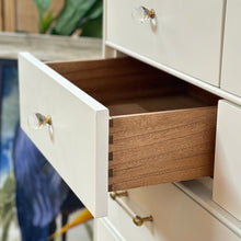 Load image into Gallery viewer, Stanley &#39;Mull Holland&#39; Dresser
