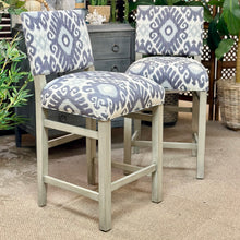 Load image into Gallery viewer, S/2 Ethan Allen Barstools
