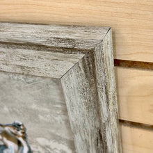 Load image into Gallery viewer, SM Framed Oyster I
