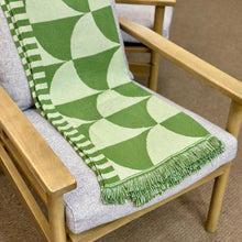 Load image into Gallery viewer, Green Motif Woven Throw
