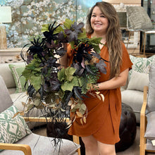 Load image into Gallery viewer, Grandin Road Halloween Wreath
