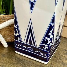 Load image into Gallery viewer, Blue &amp; White Ceramic Lamp
