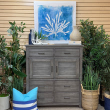 Load image into Gallery viewer, Vaughn-Bassett &#39;Highlands&#39; Chest
