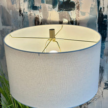 Load image into Gallery viewer, Ridged Ceramic Table Lamp
