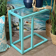 Load image into Gallery viewer, Set/2 Frontgate Nesting C Tables
