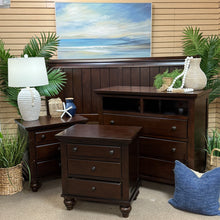 Load image into Gallery viewer, 'Camdyn' Nightstand
