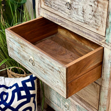 Load image into Gallery viewer, 4DRW Distressed Dresser
