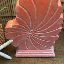 Load image into Gallery viewer, Pink Shell Lamp
