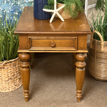 Load image into Gallery viewer, Traditional Wood End Table
