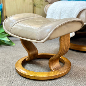 Ekornes Streless Chair & Ottoman