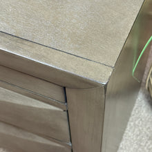 Load image into Gallery viewer, Crown Mark &#39;Emily&#39; Nightstand
