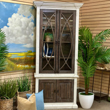 Load image into Gallery viewer, Vintage 'Nero' Display Cabinet
