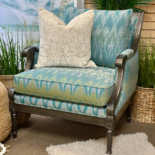 Load image into Gallery viewer, Ethan Allen 'Fairfax' Chair
