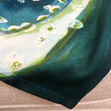 Load image into Gallery viewer, Octopus Fleece Throw
