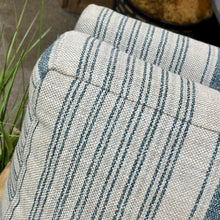 Load image into Gallery viewer, Lee Industries Accent Chair
