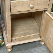 Load image into Gallery viewer, 1DRW/1DR Side Table
