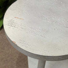 Load image into Gallery viewer, Sage Clover Side Table
