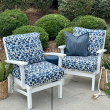 Load image into Gallery viewer, Casual Commfort 'Aquatic' Chair
