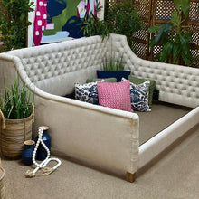 Load image into Gallery viewer, RH &#39;Devyn&#39; Daybed
