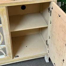 Load image into Gallery viewer, 3DR Mirrored Cabinet
