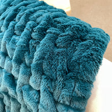 Load image into Gallery viewer, Teal Furry Throw
