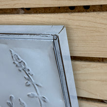 Load image into Gallery viewer, Floral Metal Wall Art
