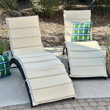 Load image into Gallery viewer, Black Wicker Cushion Lounger
