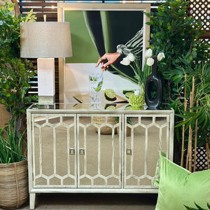 3DR Mirrored Cabinet