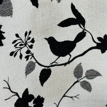 Load image into Gallery viewer, Black/White Bird Chair
