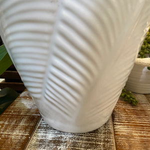White Ceramic Leaf Lamp