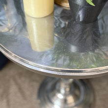 Load image into Gallery viewer, 'Cavon Bonnie' Accent Table
