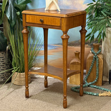 Load image into Gallery viewer, Traditional Wood Side Table
