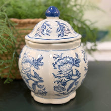 Load image into Gallery viewer, Blue/White Jar

