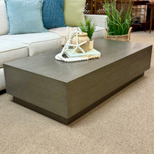 Load image into Gallery viewer, Ethan Allen &#39;Braemore&#39; Coffee Table
