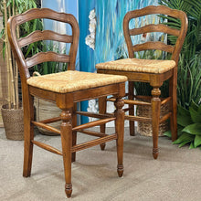 Load image into Gallery viewer, Set/2 Ballard 'Avignon' Stools
