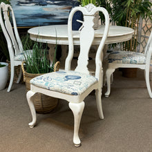 Load image into Gallery viewer, 5PC Distressed White Dining Set
