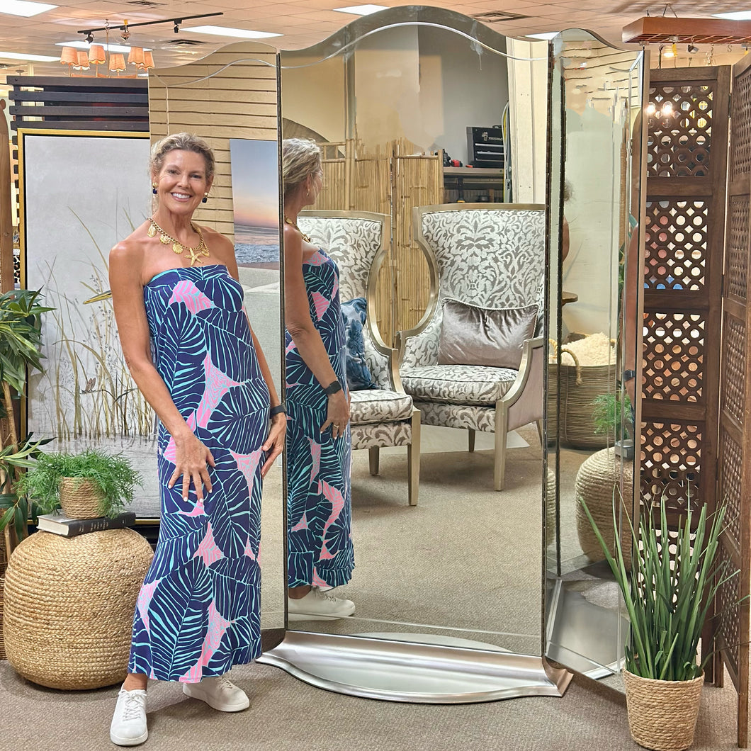 Caracole Standing Mirror