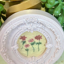 Load image into Gallery viewer, Floral Art Magnet
