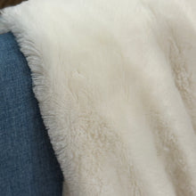 Load image into Gallery viewer, White Faux Fur Throw

